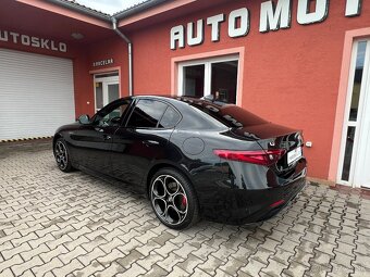 Alfa Romeo Giulia 2.0 Turbo Veloce - 3