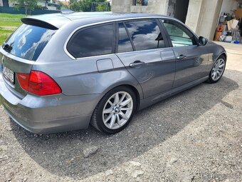 BMW e91 330d - 3