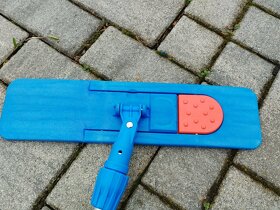 Mop kapsový magentický 40/60 cm , 140 cm tyč a 5 ks návlekov - 3