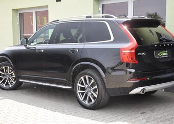 Volvo XC90 D5 AWD MOMENTUM ČR 173 kw - 3