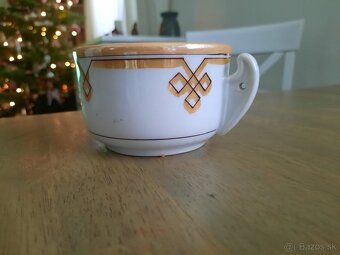Antický, porcelánový hrnček. - 3