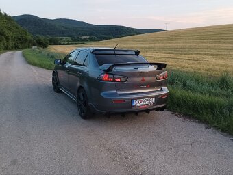 MITSUBISHI LANCER - 3
