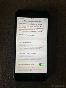 iPhone SE 2020 64 GB - 3