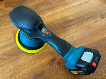 AKU orbitálna / excentrická leštička na auto 8-rýchlostná - 3