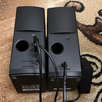 Bose COMPANION 2 Series III - 3