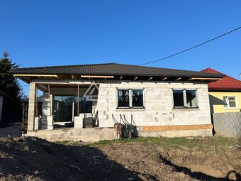 NOVÁ CENA HRUBÁ STAVBA 4 IZBOVÝ BUNGALOV BOHDANOVCE - 3