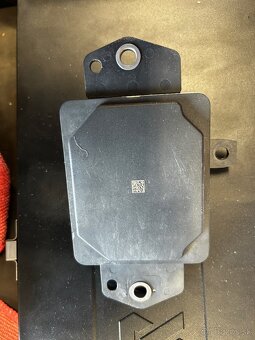 Yaris Cross 2023 Distronic radar sensor 882100D010 LAA12937 - 3
