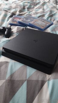 Playstation 4 Slim 500G - 3