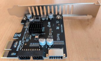 USB 3.2 Gen 2+1 karta (PCIe) - 3
