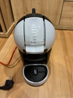 Predám kapsulový kávovar Krups Nescafe Dolce Gusto Mini Me - 3
