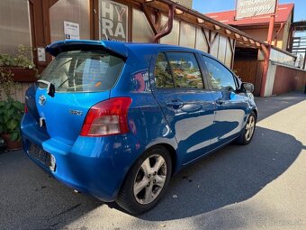 Toyota Yaris 1,3i - 3