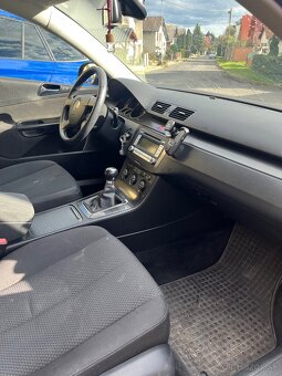 Volkswagen Passat B6 Variant - 3