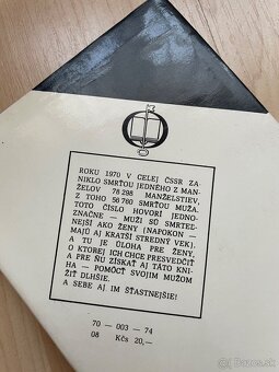 Retro - Seria 4 kniziek - 3