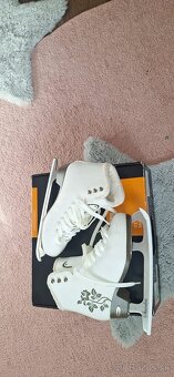 Dámske korčule 40 - 3