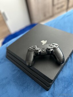 Playstation 4 Pro 1TB - 3