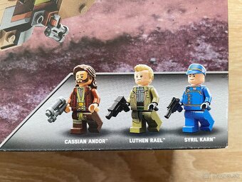 Lego Star Wars 75338 Ambush on Ferrix - 3