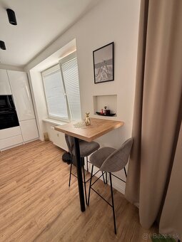 Prenajom 2 izbovy byt v centre mesta - 3