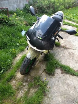 Kawasaki ninja ZX6R - 3
