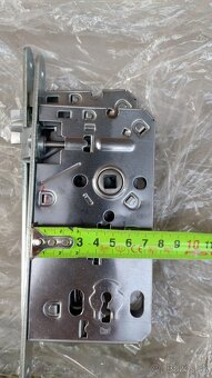 Abloy zadlabavací zamok - 3