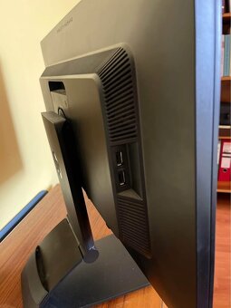 HP monitor - 3