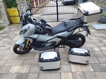 Predám HONDA X ADV 750 - 3