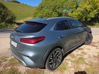 Predám Kia Xceed 1.5 T-GDi - 3