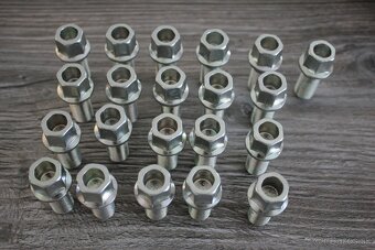 original AUDI šróby a poistné šróby - 3