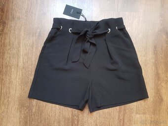 Dámske elegantné šortky Y.A.S, model Eyla. - 3