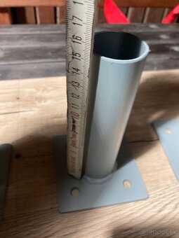 Ponúkam na predaj nátrubky na osadenie stĺpikov bez zvárania - 3