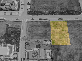 Na predaj nadštandardný stavebný pozemok vo vyhľadávanej lok - 3