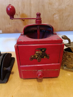 Kavove mlynceky, zehlicky - 3