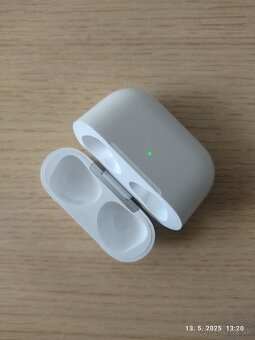Apple nabíjacie púzdro pre airpods - 3