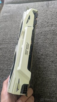 Asus gtx 1070 - 3