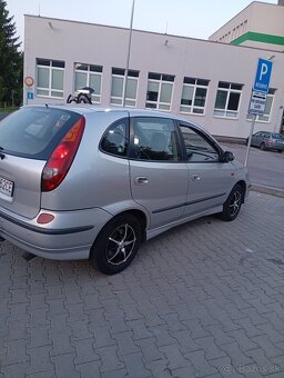 Almera Tino - 3