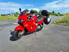 Honda vfr 800i - 3