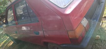 Predám Škoda favorit 136l 1990 46kw - 3