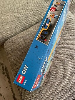 Lego City 60324 Mobile Crane - žeriav - 3