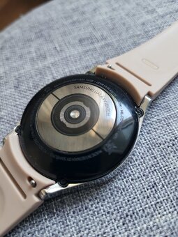 Samsung Galaxy Watch4 Classic - 3
