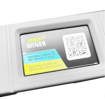Nerdminer BTC Solo Lottery miner s farebnou LCD - 3