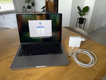 Predam MacBook Pro - 3
