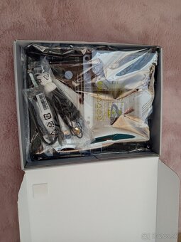 Asus rog strix z690-a gaming wifi d4 - 3