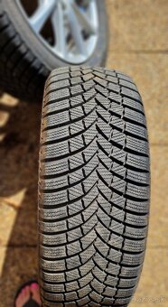 Elektróny so zimnými pneumatikami Golf 5, R16 - 3