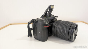 Nikon D7200 + Nikkor 18-105 mm - 3