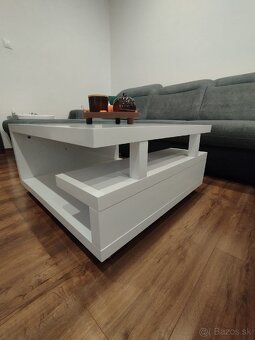 Konferenčný stolík - 3