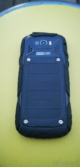 Odolny telefón MAXCOM MM920 - 3
