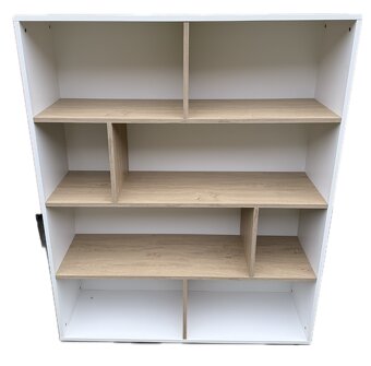 Knižnica  z JYSK - 3