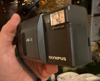 Olympus AF-1 - 3