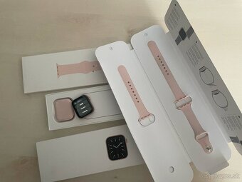 Apple Watch Series 6 40mm Gold Alu Pink GPS - 3