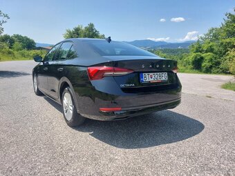 ŠKODA OCTAVIA 4 2.0TDI DSG 59000km - 3