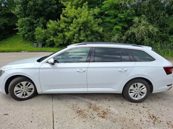 ŠKODA SUPERB COMBI 2,0 TDi r.v. 2017 - 3